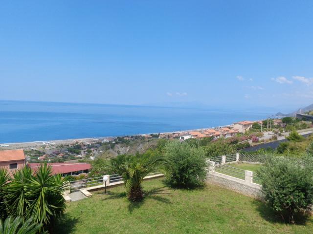 Apartments Mediterraneo 475 Scalea Eksteriør billede